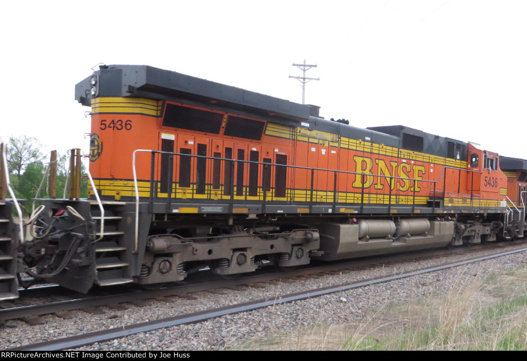 BNSF 5436